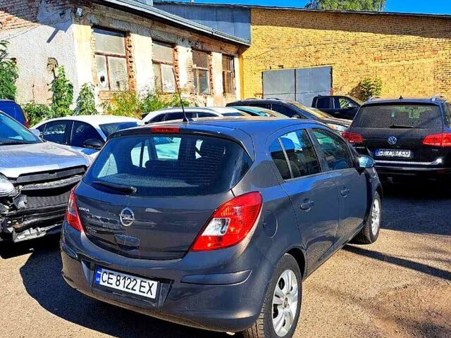 Сірий Опель Корса, об'ємом двигуна 1.2 л та пробігом 63 тис. км за 8000 $, фото 1 на Automoto.ua