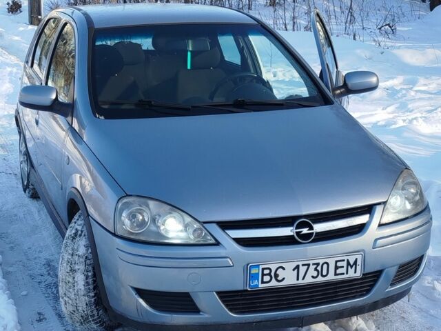 Серый Опель Корса, объемом двигателя 1 л и пробегом 218 тыс. км за 3899 $, фото 1 на Automoto.ua