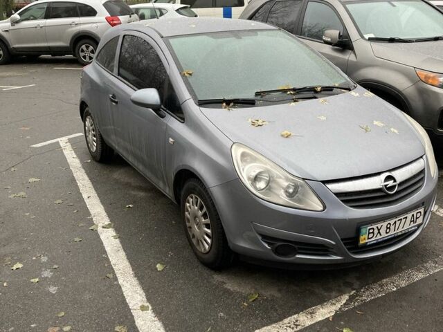 Сірий Опель Корса, об'ємом двигуна 1.2 л та пробігом 203 тис. км за 4000 $, фото 1 на Automoto.ua