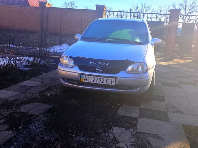 Синій Опель Корса, об'ємом двигуна 1.2 л та пробігом 290 тис. км за 2300 $, фото 1 на Automoto.ua