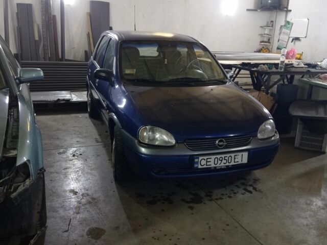 Синий Опель Корса, объемом двигателя 1 л и пробегом 250 тыс. км за 1200 $, фото 1 на Automoto.ua