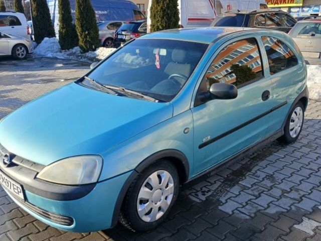 Синий Опель Корса, объемом двигателя 1 л и пробегом 152 тыс. км за 2950 $, фото 1 на Automoto.ua
