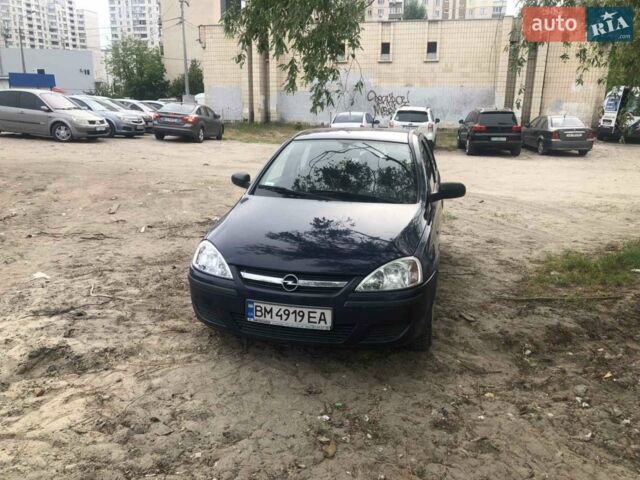 Синий Опель Корса, объемом двигателя 1 л и пробегом 268 тыс. км за 2300 $, фото 1 на Automoto.ua