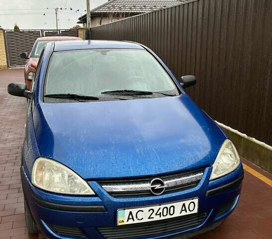 Синий Опель Корса, объемом двигателя 1.2 л и пробегом 255 тыс. км за 3600 $, фото 1 на Automoto.ua