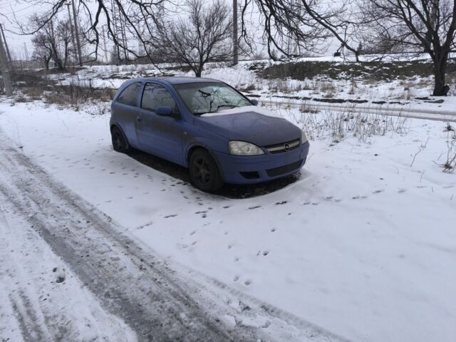 Синій Опель Корса, об'ємом двигуна 1 л та пробігом 240 тис. км за 2000 $, фото 1 на Automoto.ua