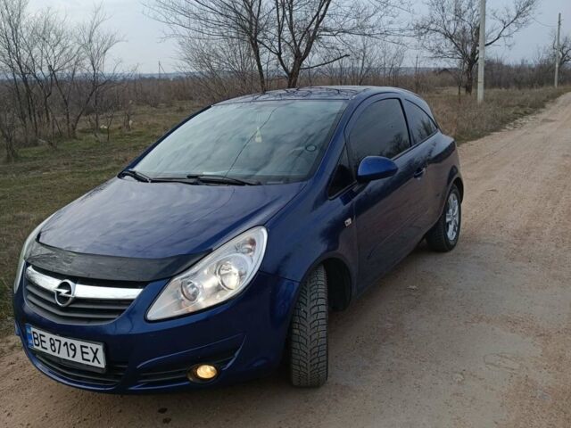 Синій Опель Корса, об'ємом двигуна 1.2 л та пробігом 217 тис. км за 4500 $, фото 1 на Automoto.ua