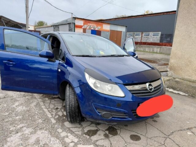 Синій Опель Корса, об'ємом двигуна 0 л та пробігом 211 тис. км за 3900 $, фото 1 на Automoto.ua