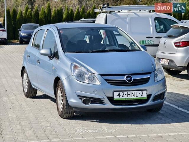 Синий Опель Корса, объемом двигателя 1.2 л и пробегом 232 тыс. км за 5500 $, фото 1 на Automoto.ua