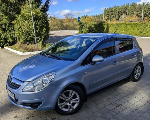 Опель Корса 2008 в Львове на Automoto.ua Синий Опель Корса, объемом двигателя 1.36 л и пробегом 177 тыс. км за 5700 $, фото 1 на Automoto.ua