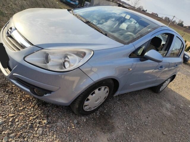 Синій Опель Корса, об'ємом двигуна 1.2 л та пробігом 280 тис. км за 1800 $, фото 1 на Automoto.ua