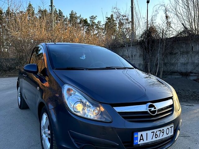 Синій Опель Корса, об'ємом двигуна 1.2 л та пробігом 220 тис. км за 4800 $, фото 1 на Automoto.ua