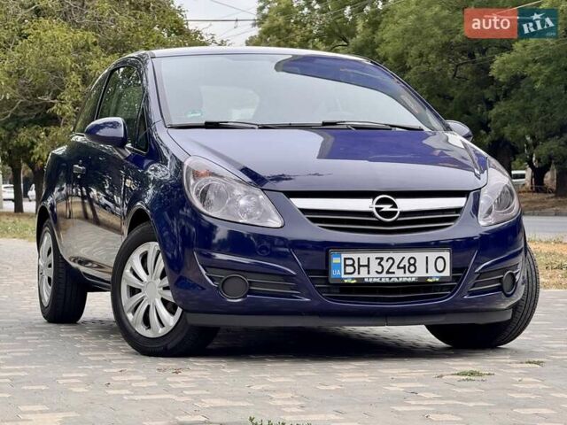 Синій Опель Корса, об'ємом двигуна 1 л та пробігом 215 тис. км за 3999 $, фото 1 на Automoto.ua