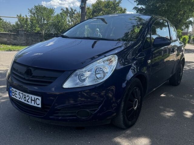 Синий Опель Корса, объемом двигателя 1 л и пробегом 201 тыс. км за 3500 $, фото 1 на Automoto.ua