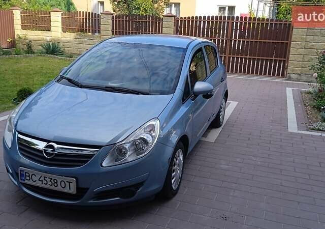 Синій Опель Корса, об'ємом двигуна 1.23 л та пробігом 179 тис. км за 5500 $, фото 1 на Automoto.ua