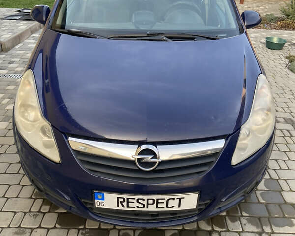 Синий Опель Корса, объемом двигателя 1.3 л и пробегом 200 тыс. км за 4600 $, фото 1 на Automoto.ua