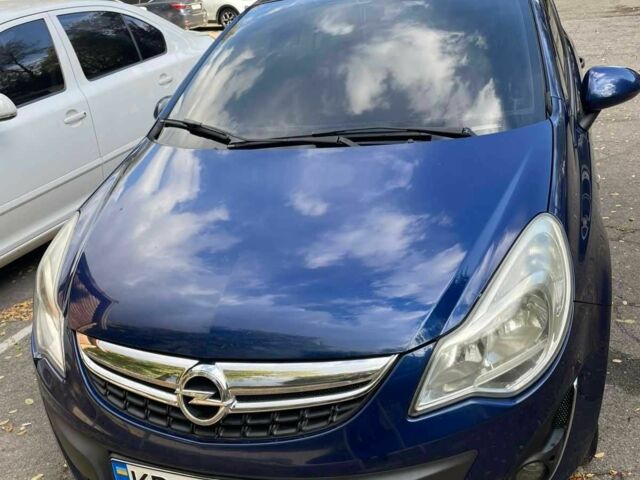 Синий Опель Корса, объемом двигателя 1.2 л и пробегом 223 тыс. км за 5000 $, фото 1 на Automoto.ua