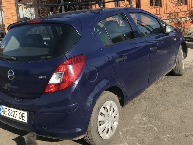 Синій Опель Корса, об'ємом двигуна 1.3 л та пробігом 225 тис. км за 3200 $, фото 1 на Automoto.ua