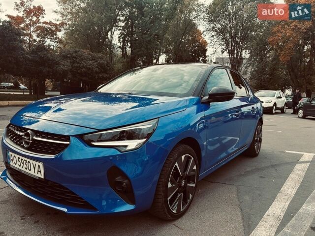 Синий Опель Корса, объемом двигателя 0 л и пробегом 41 тыс. км за 14000 $, фото 1 на Automoto.ua