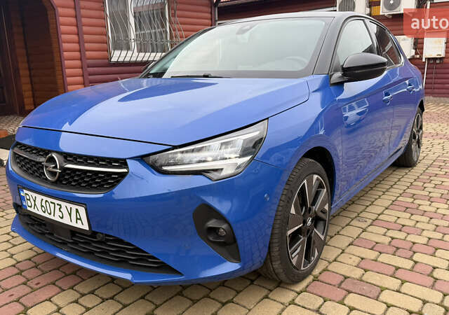 Синий Опель Корса, объемом двигателя 0 л и пробегом 120 тыс. км за 13000 $, фото 1 на Automoto.ua