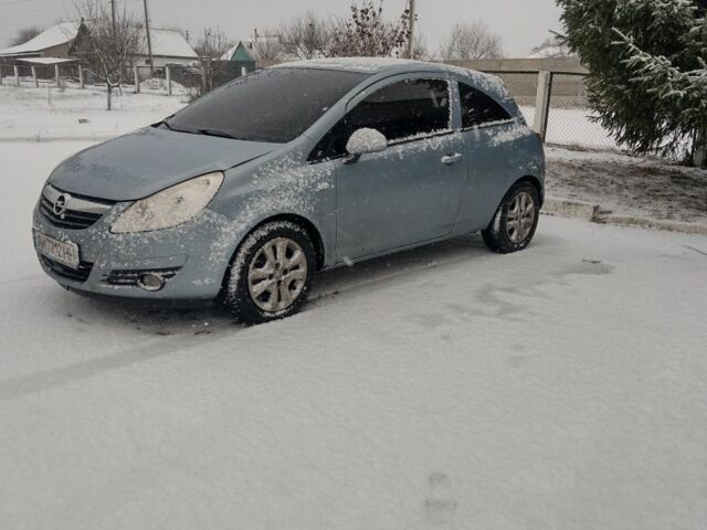 Синій Опель Корса, об'ємом двигуна 1.2 л та пробігом 200 тис. км за 3500 $, фото 1 на Automoto.ua