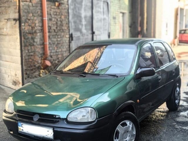 Зелений Опель Корса, об'ємом двигуна 1.2 л та пробігом 200 тис. км за 1550 $, фото 1 на Automoto.ua