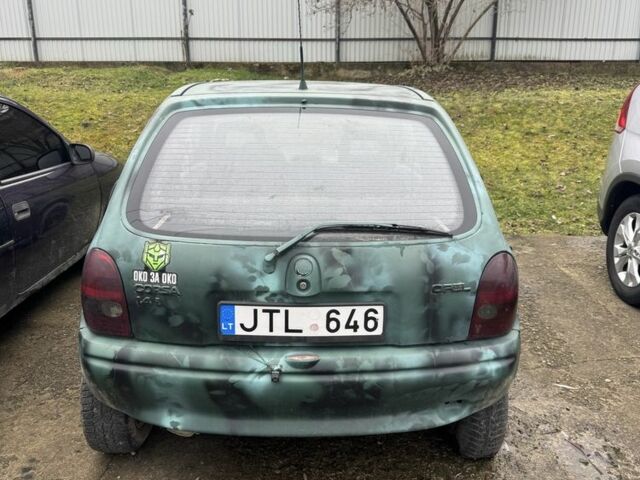 Зеленый Опель Корса, объемом двигателя 0 л и пробегом 100 тыс. км за 399 $, фото 1 на Automoto.ua