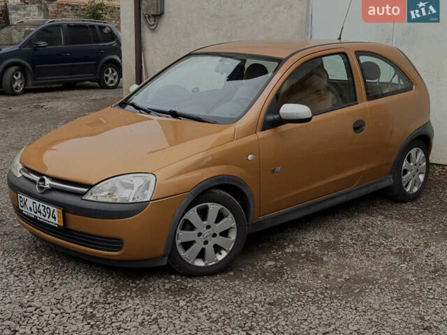 Оранжевый Опель Корса, объемом двигателя 1 л и пробегом 112 тыс. км за 3449 $, фото 1 на Automoto.ua