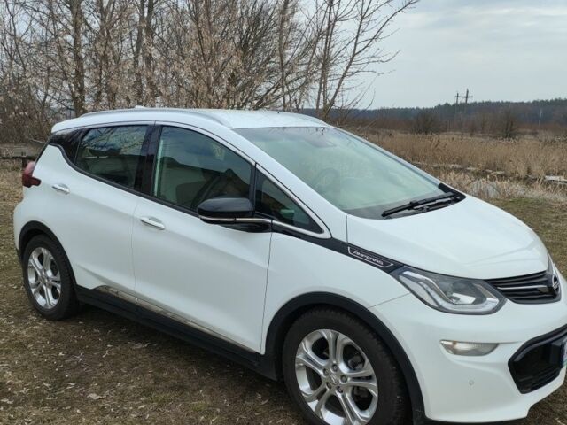 Белый Опель Другая, объемом двигателя 0 л и пробегом 120 тыс. км за 14400 $, фото 1 на Automoto.ua