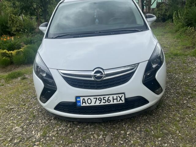 Белый Опель Другая, объемом двигателя 1.4 л и пробегом 63 тыс. км за 6300 $, фото 1 на Automoto.ua