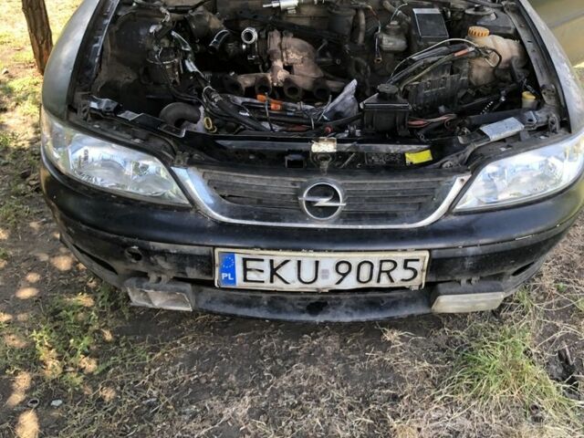 Черный Опель Другая, объемом двигателя 0 л и пробегом 80 тыс. км за 450 $, фото 1 на Automoto.ua