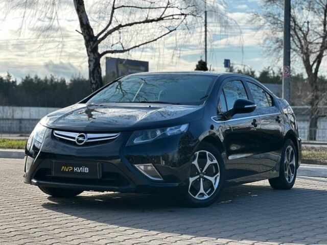 Чорний Опель Інша, об'ємом двигуна 1.4 л та пробігом 132 тис. км за 11650 $, фото 1 на Automoto.ua