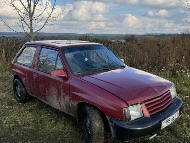 Красный Опель Другая, объемом двигателя 1 л и пробегом 2 тыс. км за 500 $, фото 1 на Automoto.ua