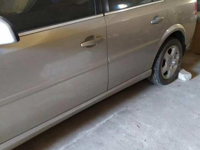 Сірий Опель Інша, об'ємом двигуна 2.2 л та пробігом 50 тис. км за 3000 $, фото 1 на Automoto.ua