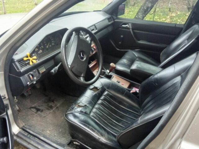 Серый Опель Другая, объемом двигателя 2 л и пробегом 876 тыс. км за 1600 $, фото 1 на Automoto.ua