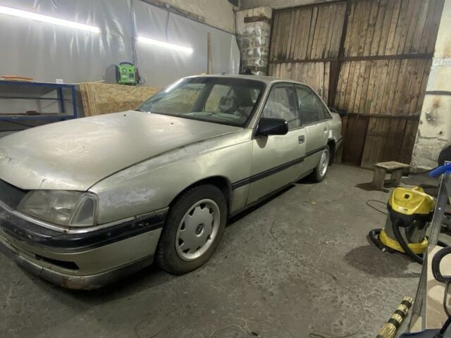 Серый Опель Другая, объемом двигателя 1.8 л и пробегом 20 тыс. км за 350 $, фото 1 на Automoto.ua