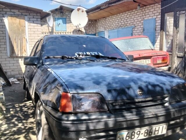 Синий Опель Другая, объемом двигателя 0 л и пробегом 77 тыс. км за 785 $, фото 1 на Automoto.ua