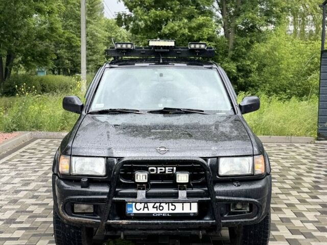 Чорний Опель Фронтера, об'ємом двигуна 3.2 л та пробігом 300 тис. км за 6400 $, фото 1 на Automoto.ua