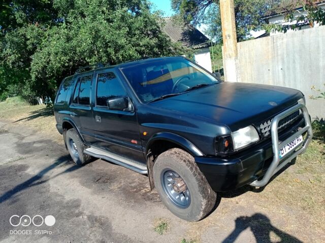 Чорний Опель Фронтера, об'ємом двигуна 2.2 л та пробігом 228 тис. км за 3553 $, фото 1 на Automoto.ua