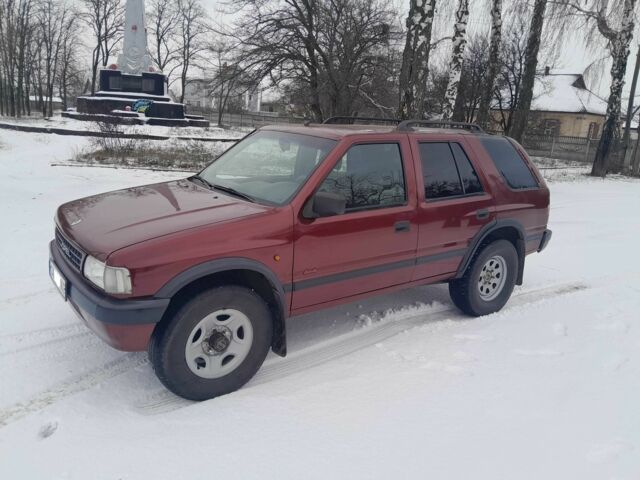 Черный Опель Фронтера, объемом двигателя 2 л и пробегом 208 тыс. км за 6800 $, фото 1 на Automoto.ua