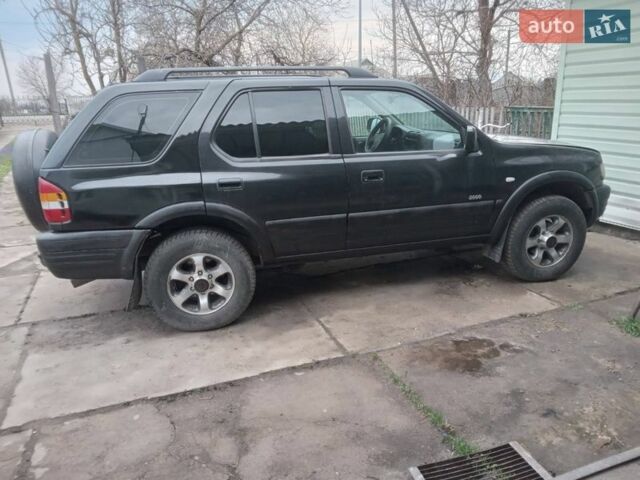 Черный Опель Фронтера, объемом двигателя 2.17 л и пробегом 270 тыс. км за 6150 $, фото 1 на Automoto.ua