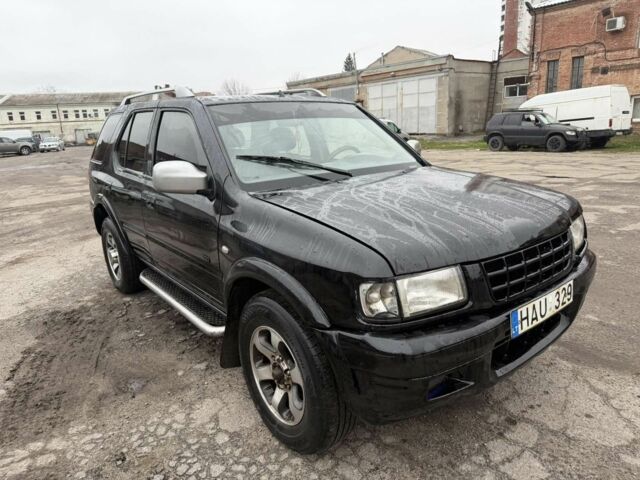 Черный Опель Фронтера, объемом двигателя 2.2 л и пробегом 276 тыс. км за 3500 $, фото 1 на Automoto.ua