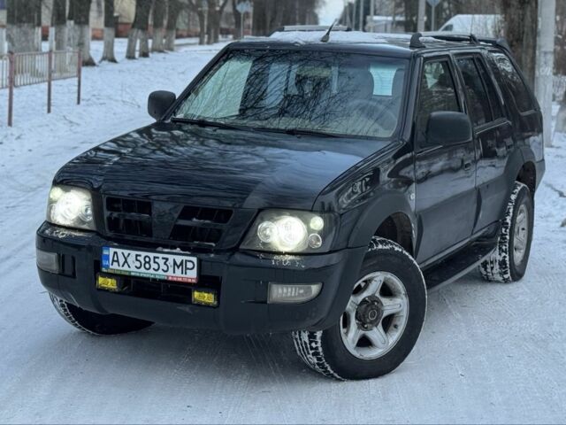 Чорний Опель Фронтера, об'ємом двигуна 2.4 л та пробігом 287 тис. км за 2750 $, фото 1 на Automoto.ua