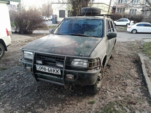 Опель Фронтера, объемом двигателя 0 л и пробегом 316 тыс. км за 2000 $, фото 1 на Automoto.ua