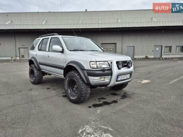 Серый Опель Фронтера, объемом двигателя 2.2 л и пробегом 220 тыс. км за 1900 $, фото 1 на Automoto.ua