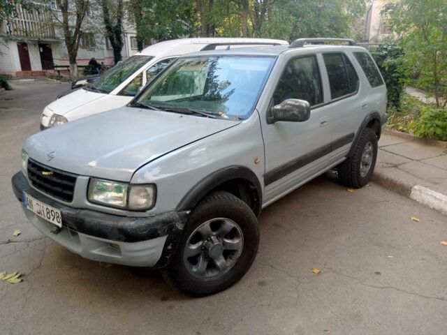 Опель Фронтера 1999 в Херсоне на Automoto.ua Серый Опель Фронтера, объемом двигателя 2.2 л и пробегом 190 тыс. км за 3000 $, фото 1 на Automoto.ua