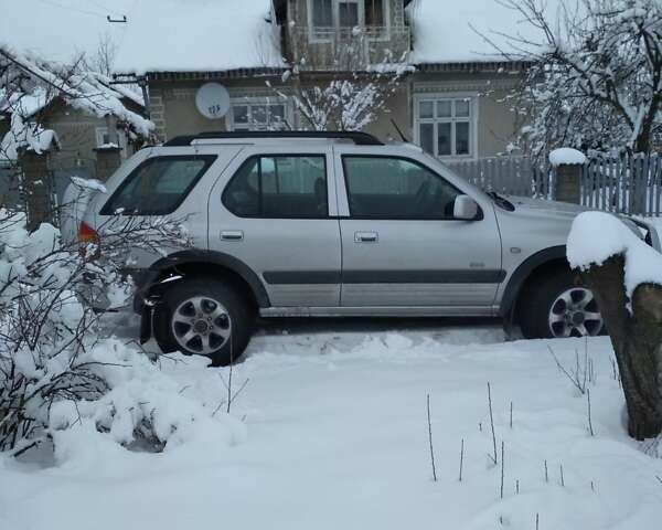 Сірий Опель Фронтера, об'ємом двигуна 2.2 л та пробігом 232 тис. км за 4600 $, фото 1 на Automoto.ua