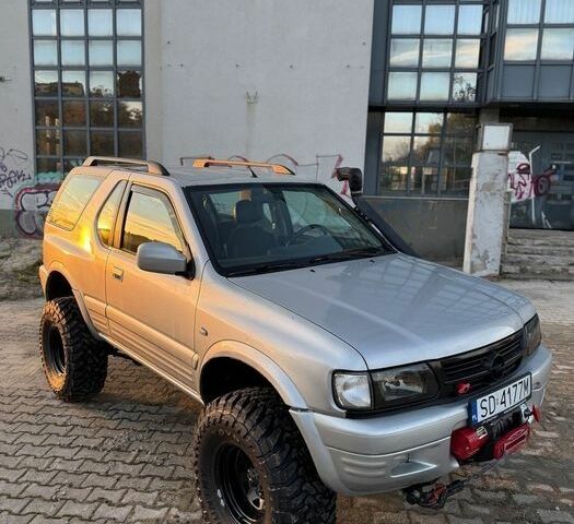 Опель Фронтера 2002 в Житомире на Automoto.ua Серый Опель Фронтера, объемом двигателя 2.2 л и пробегом 275 тыс. км за 2200 $, фото 1 на Automoto.ua