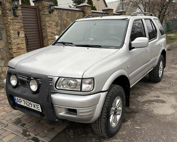 Сірий Опель Фронтера, об'ємом двигуна 2.2 л та пробігом 399 тис. км за 6500 $, фото 1 на Automoto.ua