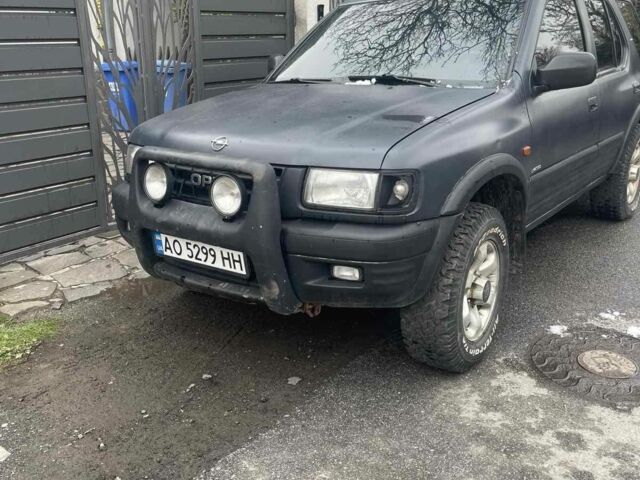 Синий Опель Фронтера, объемом двигателя 2.2 л и пробегом 280 тыс. км за 4300 $, фото 1 на Automoto.ua