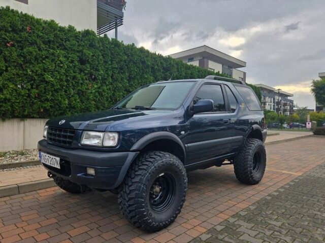 Опель Фронтера 2004 в Житомире на Automoto.ua Синий Опель Фронтера, объемом двигателя 0 л и пробегом 280 тыс. км за 2200 $, фото 1 на Automoto.ua